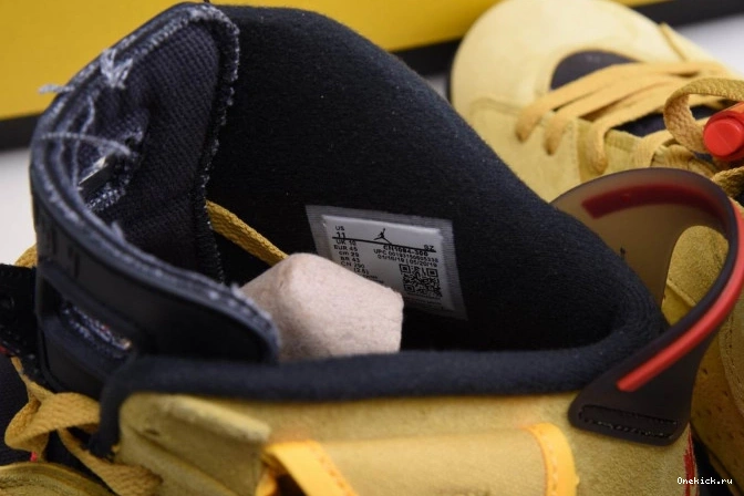 One Kick TRAVIS AIR SCOTT 6 JORDAN CN1084-300 YELLOW X 0708